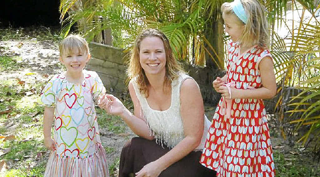Ilja with daughters Emma and Femke Ilja with daughters Emma and Femke